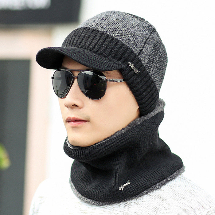 Men's Thick Knit Beanie with Fleece Lining and Logo